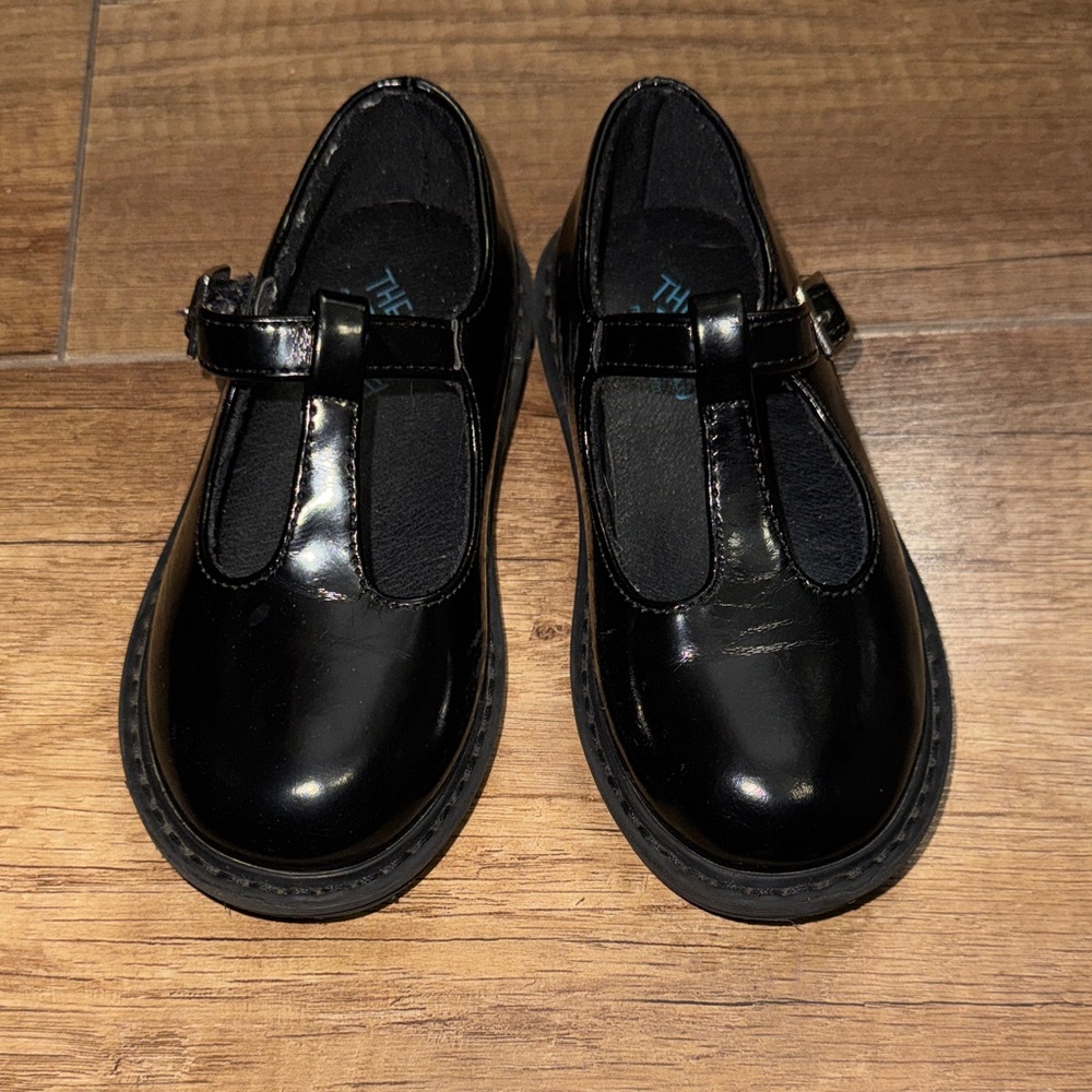 Classic Black Kids Mary Jane Shoes